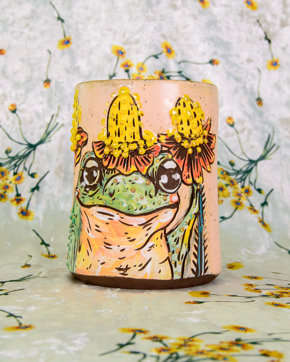 Flower Hat Frog Mug
