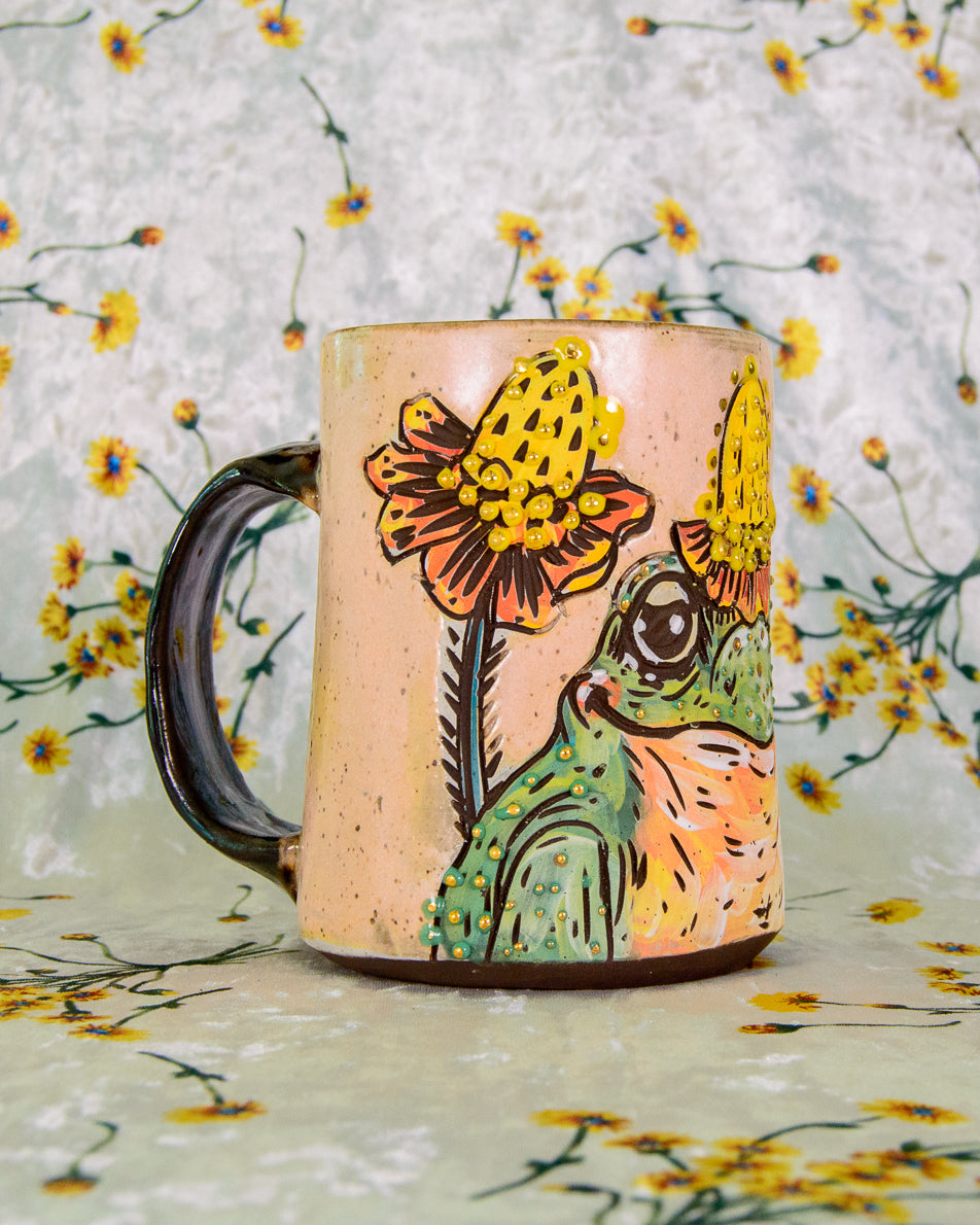 Flower Hat Frog Mug