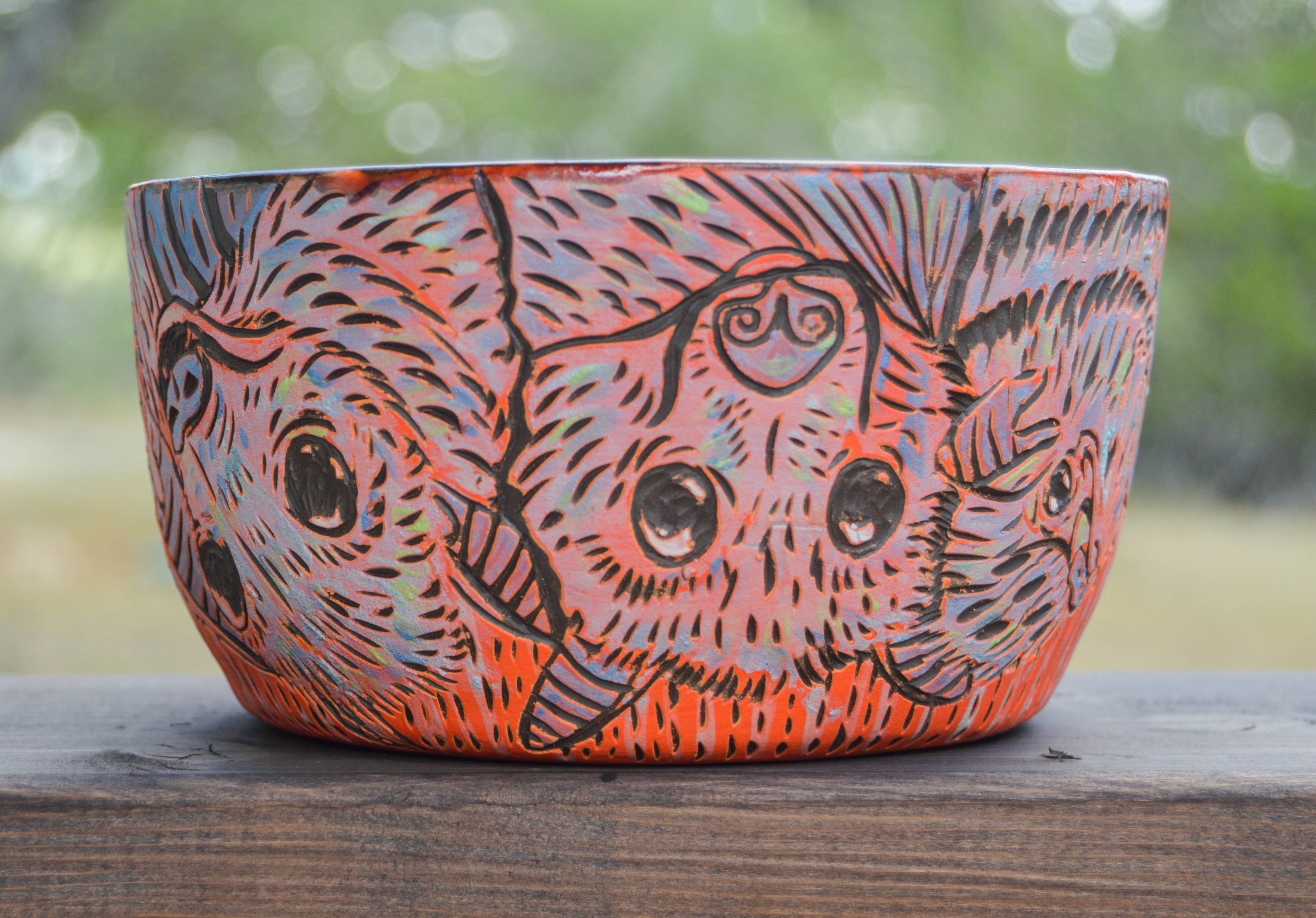 Handmade ceramic stoneware bowl with cue bat designs