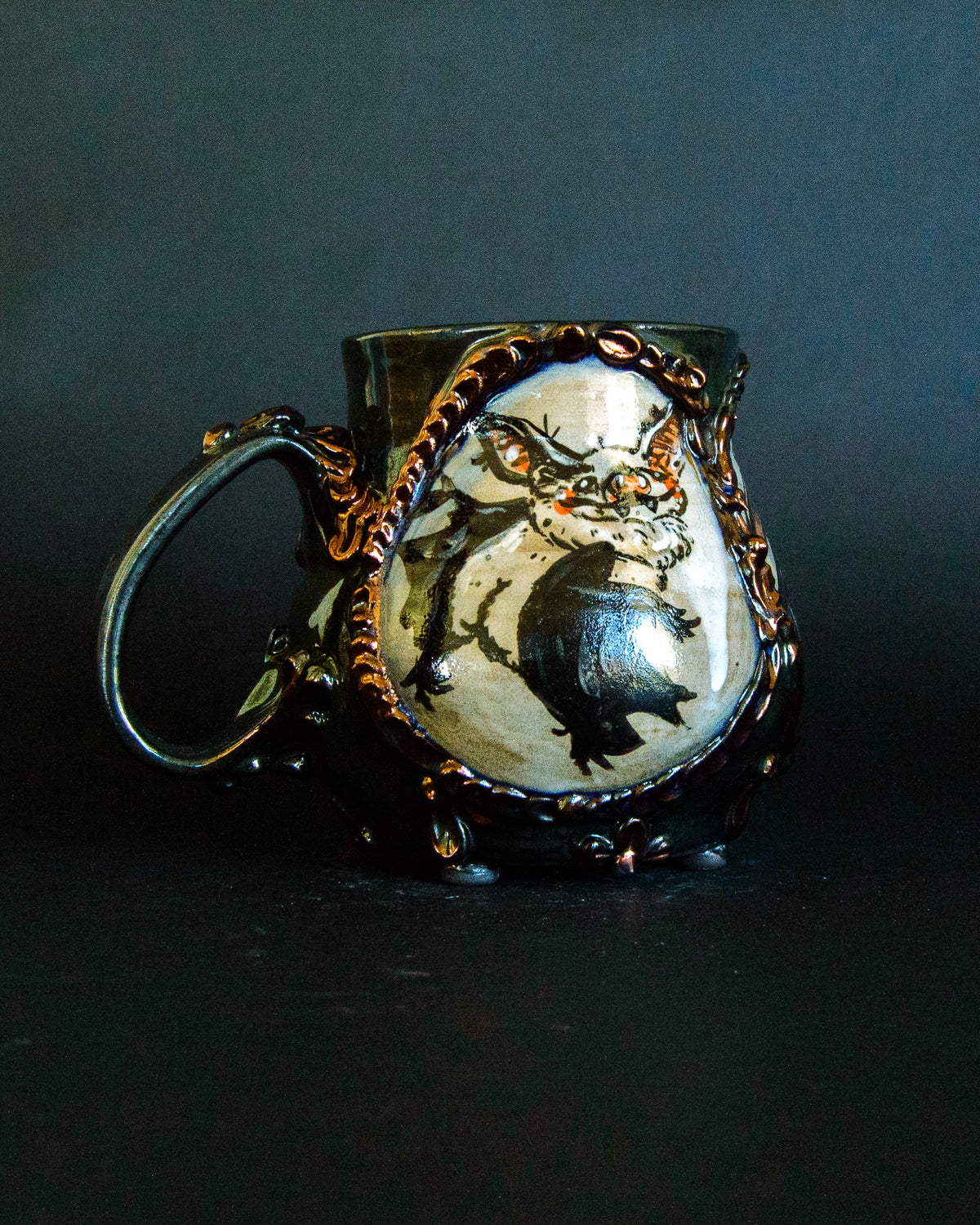 Dancing Bat Mug - Antique portraits