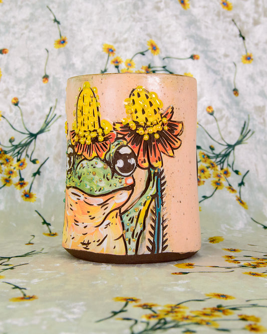 Flower Hat Frog Mug