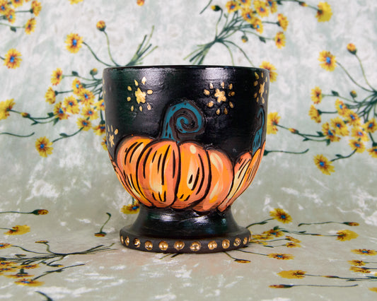 Ceramic goblet with halloween pumpkin and stars design
